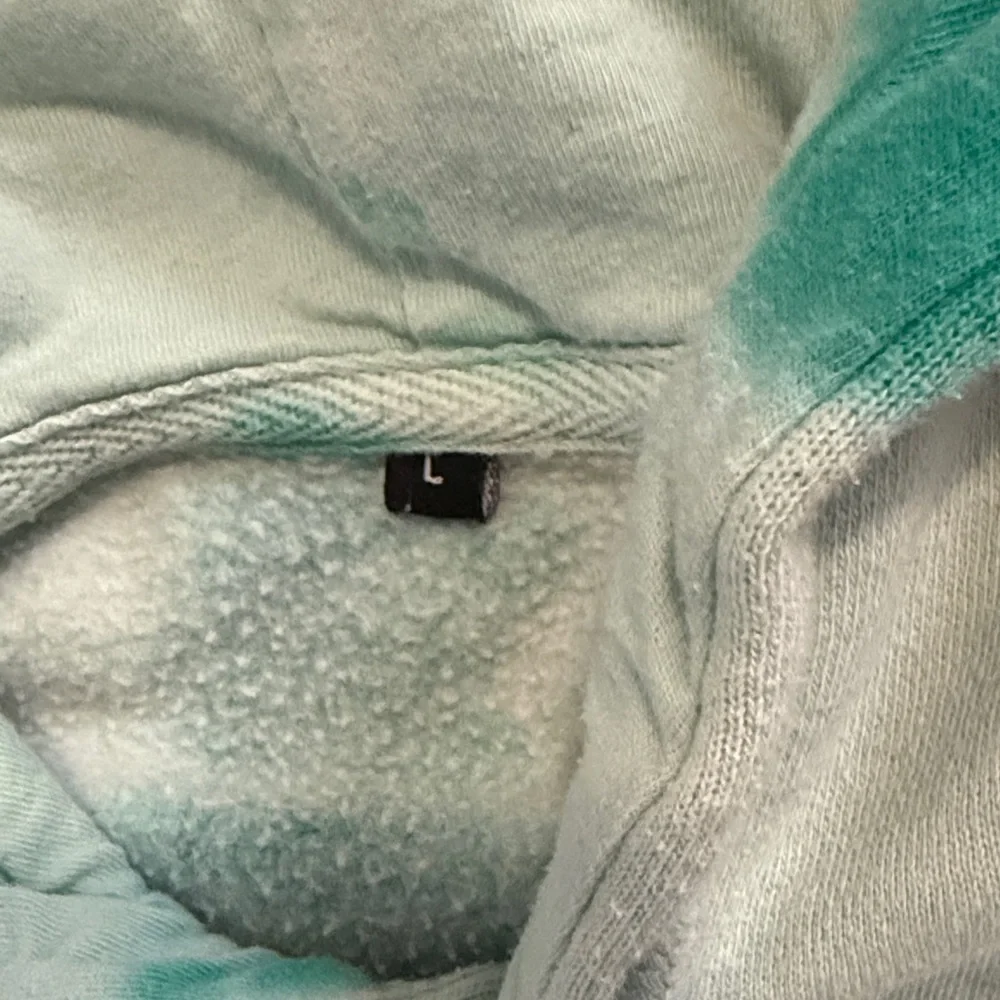 Theo Von Hoodie - Picture 3 of 4